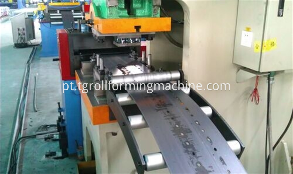 Storage Upright Roll Forming Machine